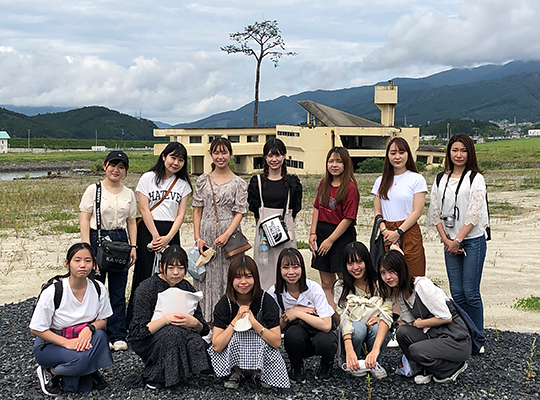 清泉女子大学 地球市民学部